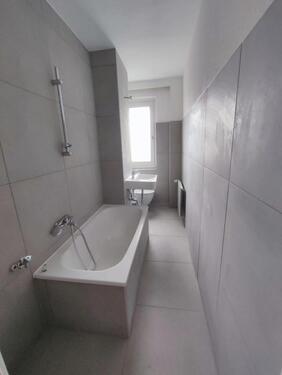 Foto - 3-Raum Wohnung, inkl. EBK, neues Bad, teilmöbiliert, Stellplatz