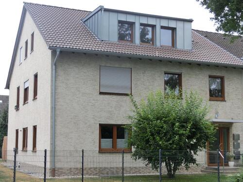 Foto - 3 Zimmer Dachgeschoßwohnung zur Miete in Bonn