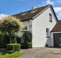 von Privat! Gepflegtes Einfamilienhaus mit schönem Garten - Hoisdorf