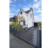 Exklusive kernsanierte Doppelhaushälfte (Neubau Zustand) - Dortmund Brackel