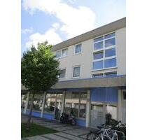 Großzügiges Gewerbeobjekt - ideal geeignet als Büro, Praxis oder kleinen Einzelhandelsladen! - Puchheim