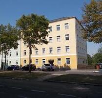 ++ 2 Räume, EBK, Bad mit Wanne und Fenster ++ - Chemnitz Ebersdorf