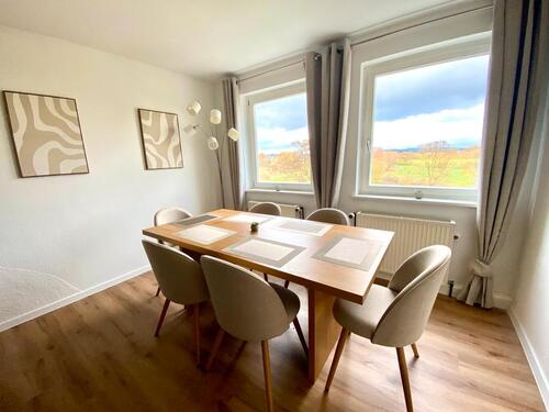 Foto - Geschmackvoll möblierte, große 3-Zimmerwohnung bei Coburg