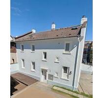 3-4 Familienhaus Mehrgenerationen Haus in 63069 Offenbach - Offenbach am Main Buchrain