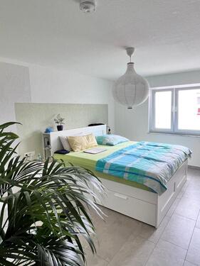 Foto - Moderne 2,5-Zimmer-barrierefreie-EG Wohnung mit Garten und hochwe