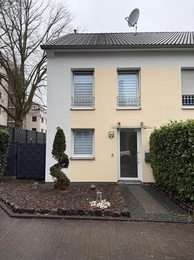 Foto - Haus zu verkaufen!!! - 695.000,00&nbsp;EUR Kaufpreis, ca.&nbsp; 141,00&nbsp;m&sup2;