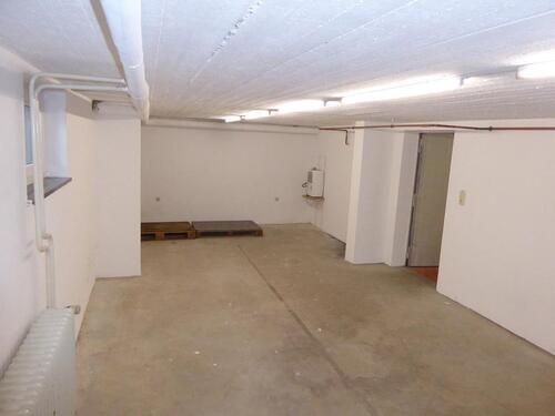 Foto - Großer beheizter Kellerraum Storage Lagerraum Lagerfläche Privat