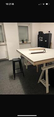 Foto - Großer Büroraum- Atelier Praxis mit separaten Eingang Kreuzberg