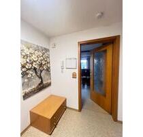 2,5 Zimmer-DG-Wohnung in zentraler Lage in Illertissen