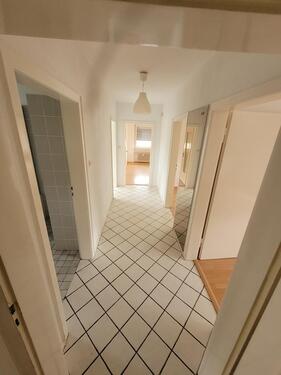 Foto - Tolle EG Wohnung 2,5 ZKBB in Salzkotten im 2 ZFH