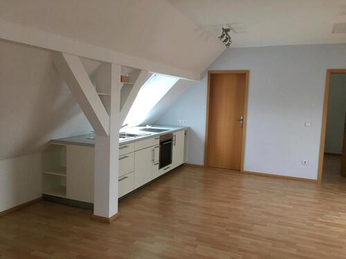 Foto - Dachgeschoss Wohnung für Single