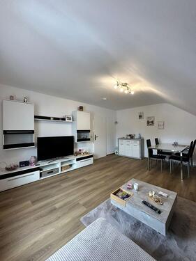 Foto - 3 Zimmer Dachgeschoßwohnung zur Miete in Dietzenbach