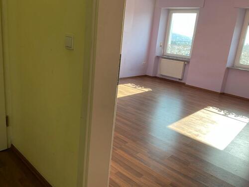 Foto - Helle 75‑m²‑Wohnung mit großer Küche – ideal für Selbermacher
