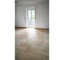 3 Zimmer Wohnung - 1.000,00&nbsp;EUR Kaltmiete, ca.&nbsp; 100,00&nbsp;m&sup2; in Langenaltheim (PLZ: 91799)