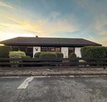 Charmanter, gepflegter Bungalow mit idyllischem Garten - Büdingen