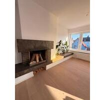 Exklusiv sanierte 3,5–4,5 Zimmer-Wohnung mit Kamin - Kornwestheim