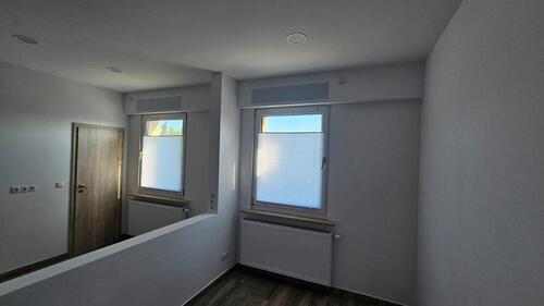 Foto - Einfamilienhaus zur Miete - 1.500,00&nbsp;EUR Kaltmiete, ca.&nbsp; 140,00&nbsp;m&sup2;