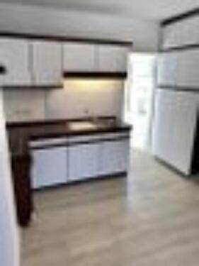 Foto - 2-Zi.-Whg., 65qm, Bad Pyrmont-Holzhausen, 2 Balkone, zentral