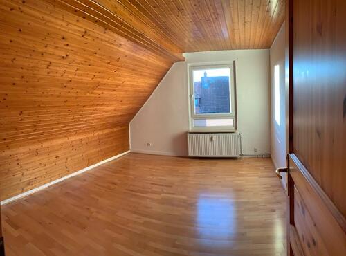 Foto - 3 -Zimmer - Dachgeschosswohnung