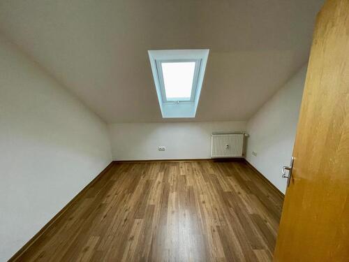 Foto - 3 Zimmer Dachgeschoßwohnung zur Miete in Großheubach