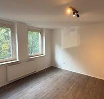 Modern renovierte 2,5-Zimmer-Wohnung in zentraler Lage - Herne Altenhöfen