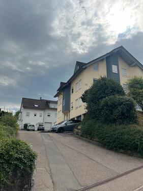 Foto - 2-Zimmer-Wohnung mit Balkon, Garage & herrlichem Blick ins Grüne