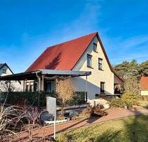 Schönes Einfamilienhaus - 175.000,00&nbsp;EUR Kaufpreis, ca.&nbsp; 107,00&nbsp;m&sup2; in Rothenburg/Oberlausitz (PLZ: 02929)