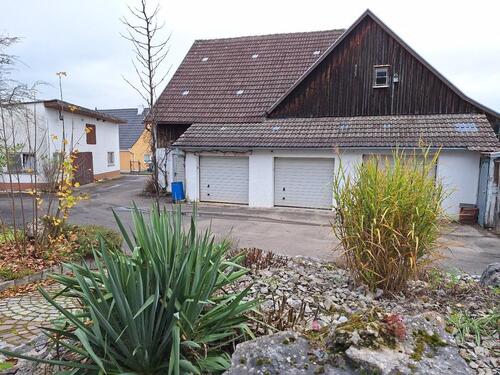 Foto - 12 Zimmer Mehrfamilienhaus, Wohnhaus in Ellwangen (Jagst)