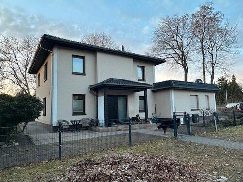Foto - 6 Zimmer Einfamilienhaus zum Kaufen in Fredersdorf-Vogelsdorf
