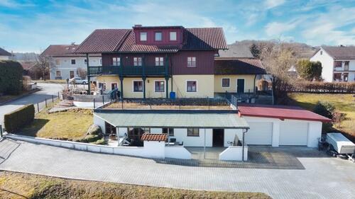 Foto - Vielseitiges Raumwunder in Tittmoning:290m² Wohnen + 250m² Keller