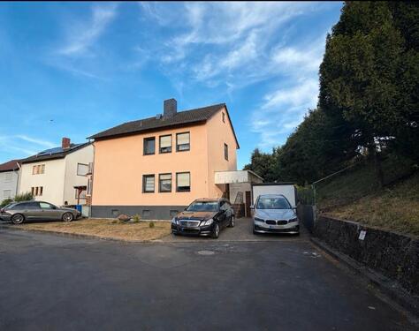 Foto - Großzügiges Eins- Zweifamilienhaus in Neuwied-Block