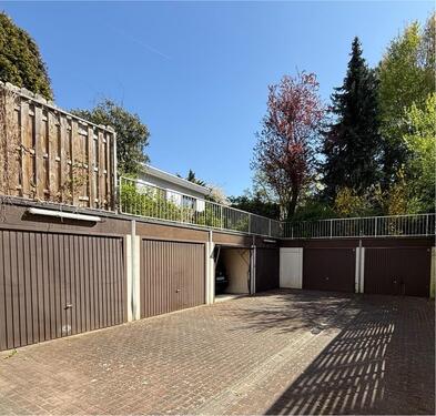 Foto - Garage mit Steckdose im Fuchshohl 60431 zu vermieten