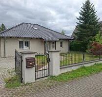 Bungalow Haus - 450.000,00&nbsp;EUR Kaufpreis, ca.&nbsp; 150,00&nbsp;m&sup2; in Bestensee (PLZ: 15741)