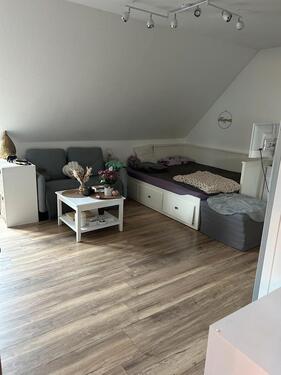 Foto - Moderne freundliche 4 Zimmer-Wohnung mit Balkon in Leiferde