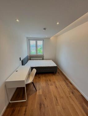 Foto - WG-Zimmer 12m2, möbliert und frisch saniert.