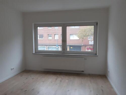 Foto - Erstbezug nach Modernisierung - 2,5 Zimmer (Frohnhauser Str. 285)