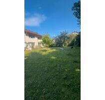 DHH- 5-Zimmer, großer Garten in bester Wohnlage in St.Georgen - Freiburg im Breisgau Brühl