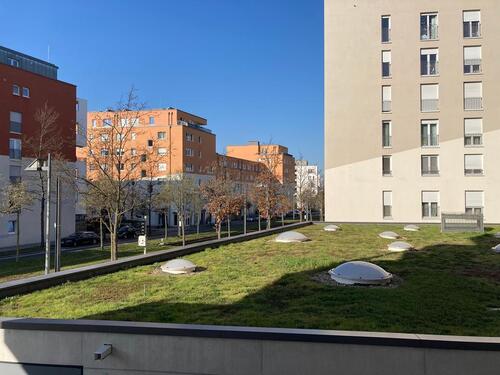 Foto - Neuwertige 4-Zimmer Möbliert Wohnung mit Balkon in Frankfurt-Bockenheim