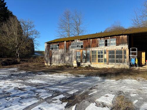 Foto - Halle mit Vorplatz - 850,00&nbsp;EUR Kaltmiete,