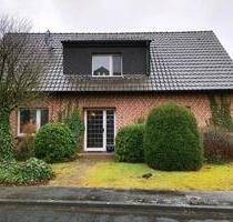 Charmantes Einfamilienhaus mit Fachwerk Kaminzimmer - Sassenberg