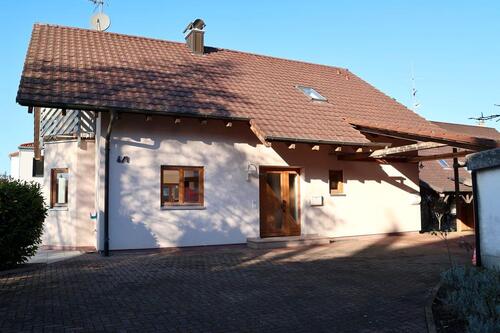 Foto - Großes Einfamilienhaus zur Miete