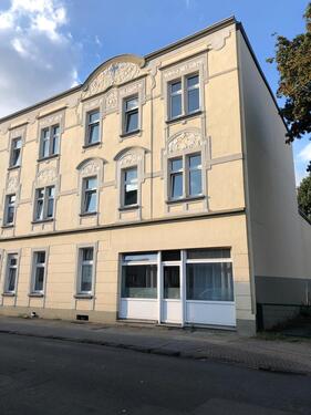 Foto - **In Sanierung** 6-Zimmer Wohnung auf 125,00m² in Lirich-Süd zu vermieten!