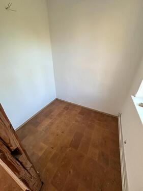 Foto - 5. Zimmer Wohnung zu vermieten - 1.000,00 EUR Kaltmiete,