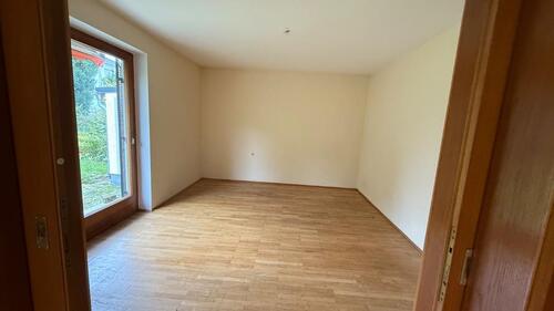 Foto - 2 Zimmer Erdgeschoßwohnung zur Miete in Maxhütte-Haidhof