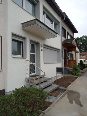 Foto - Schnuckeliges Reihenhaus - 680,00 EUR Kaltmiete,