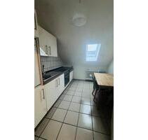 2 ZKB Wohnung Teilmöbliert zu vermieten - Hiddenhausen