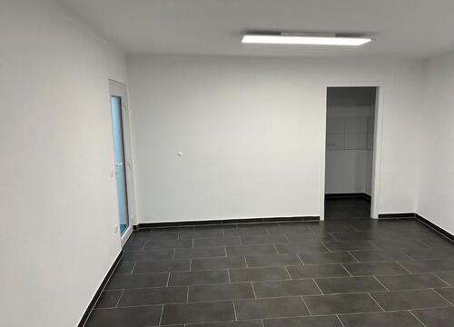 Foto - Büro Bürofläche - 450,00 EUR Kaltmiete,