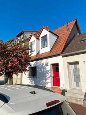 Foto - Reihenhaus & Remise - 365.000,00&nbsp;EUR Kaufpreis, ca.&nbsp; 85,00&nbsp;m&sup2;