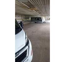 Stellplätze in der Halle für Camper, Wohnmobile und Boote - Guben