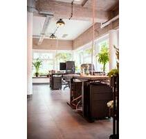 Moderner Schreibtischplatz in vollausgetattetem Büro in Duisburg - All-in-Miete